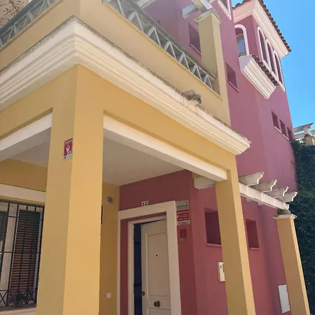 Casa de Férias Adosada En El Golf De Islantilla